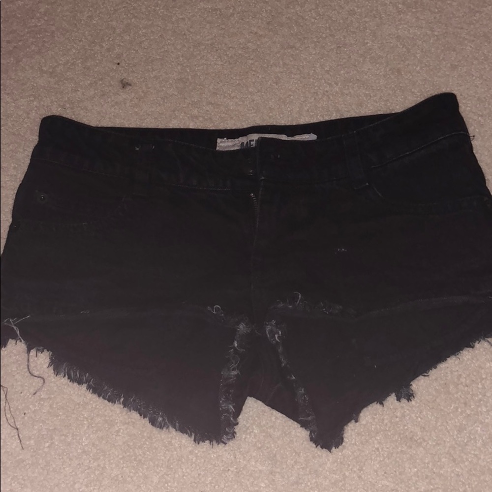 Brandy Melville black shorts